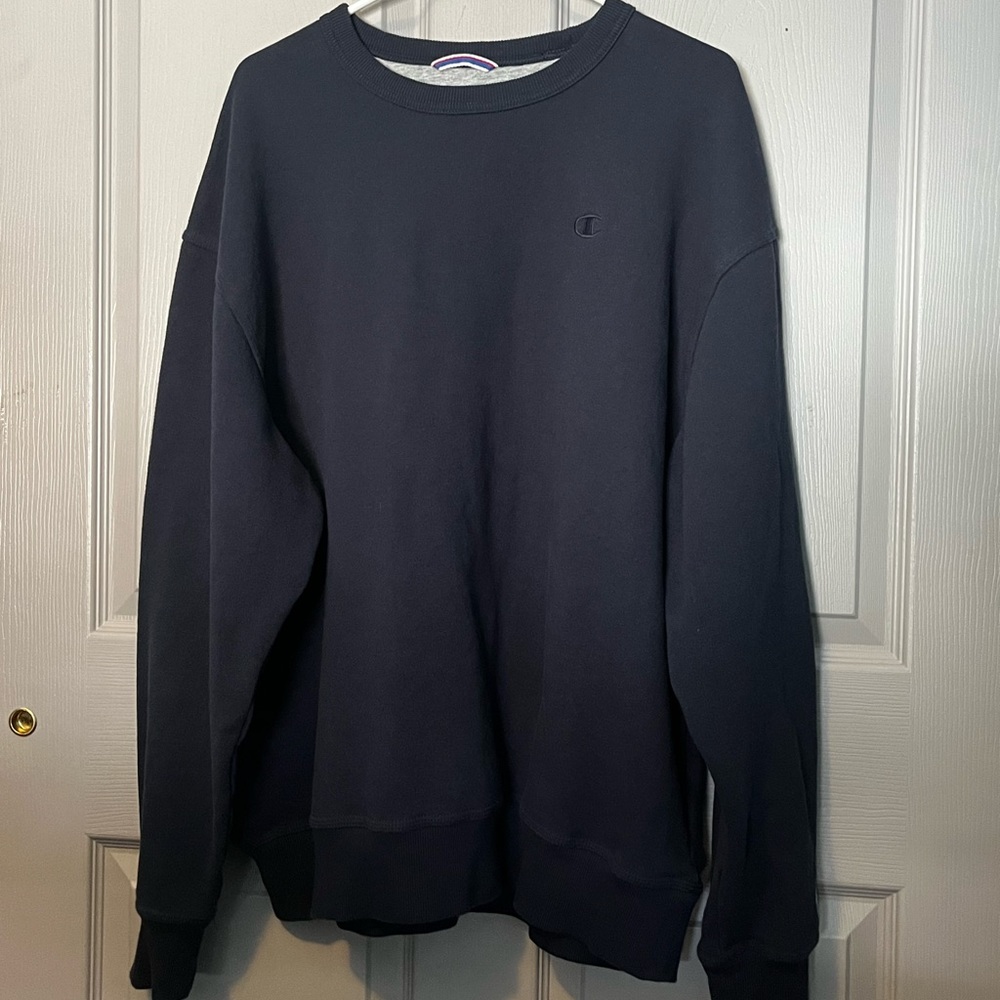 Vintage Navy Blue Champion Crewneck Men’s XL